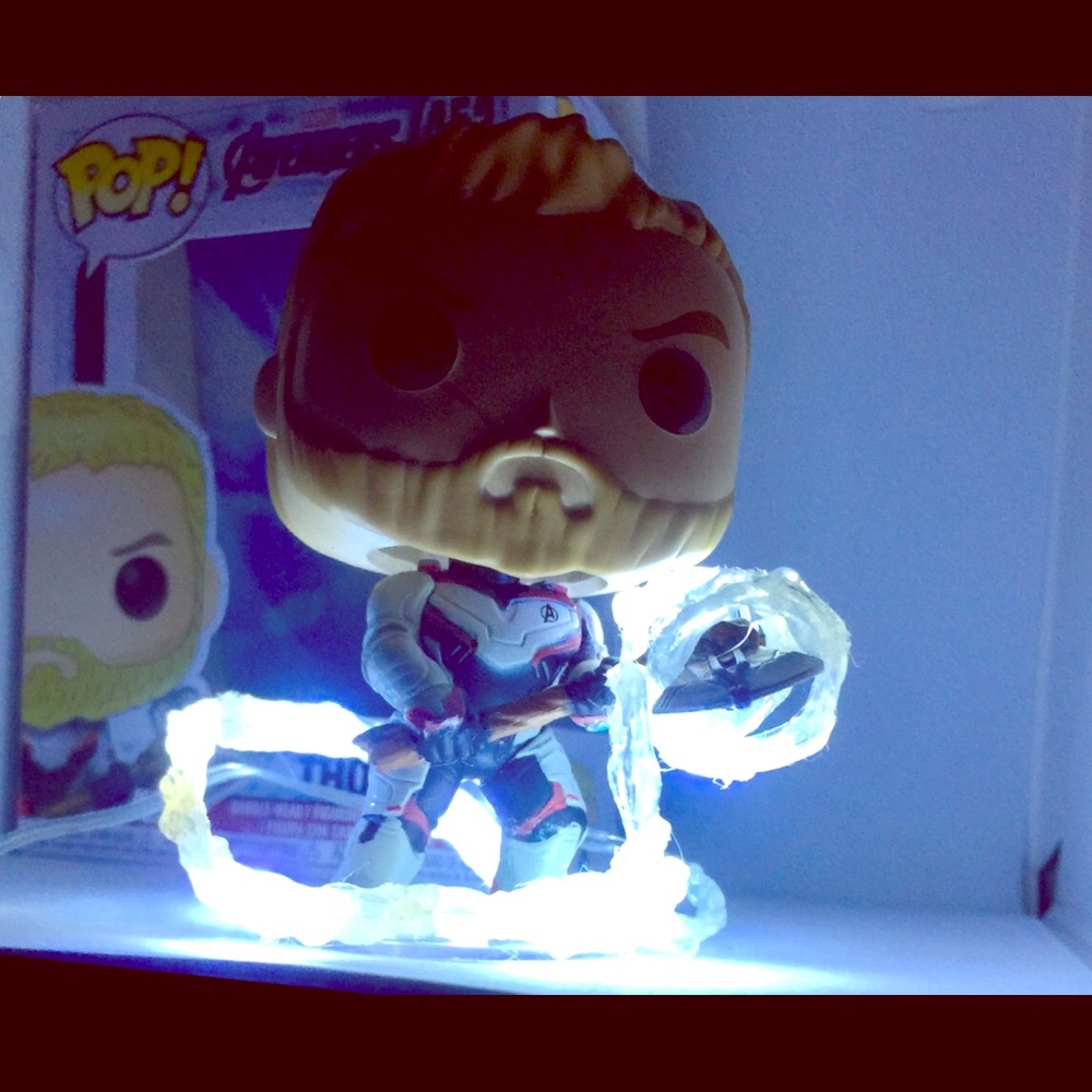 Funko pop Thor custom thunder light up